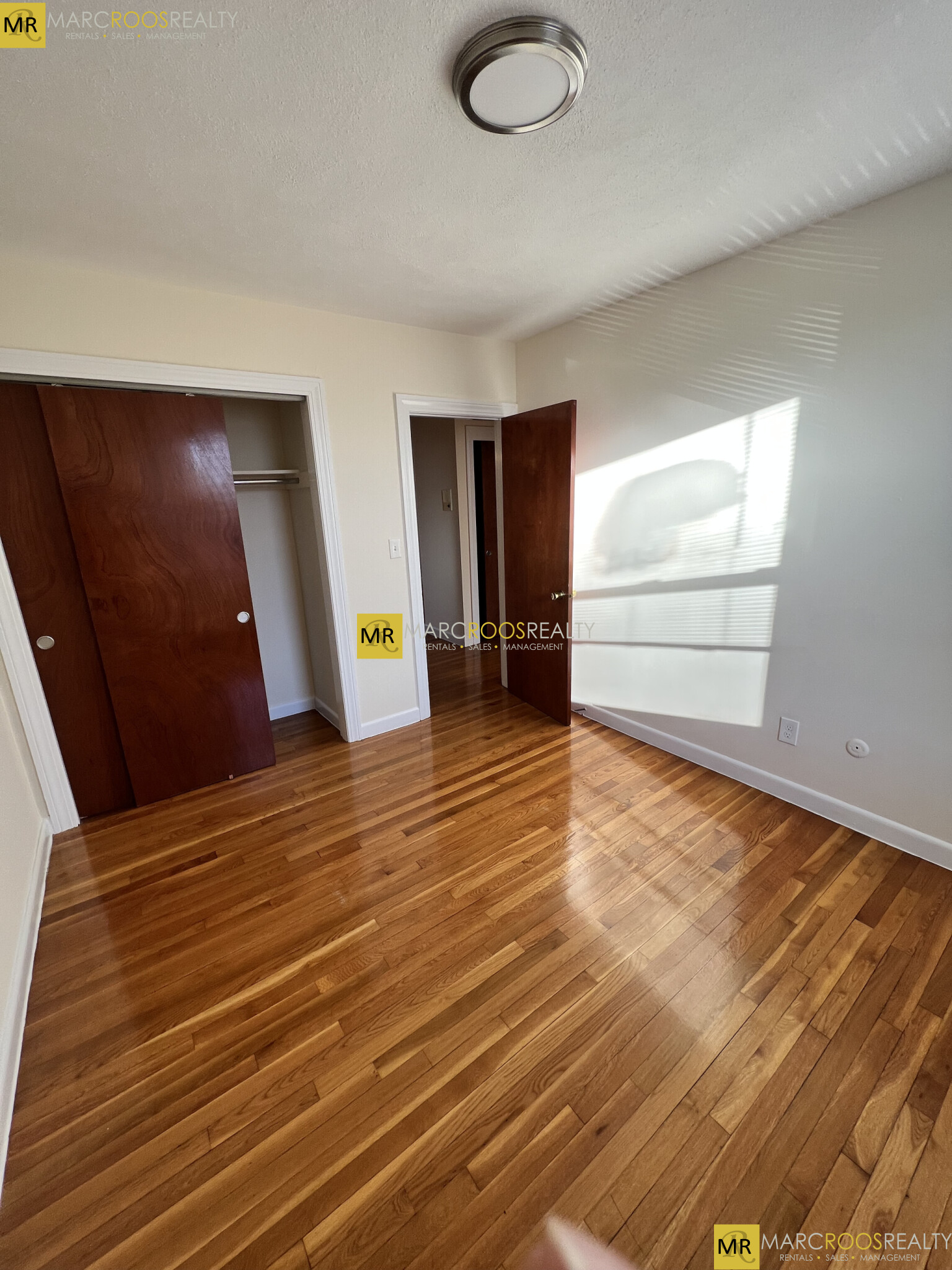 168 North Beacon St, Oak Square