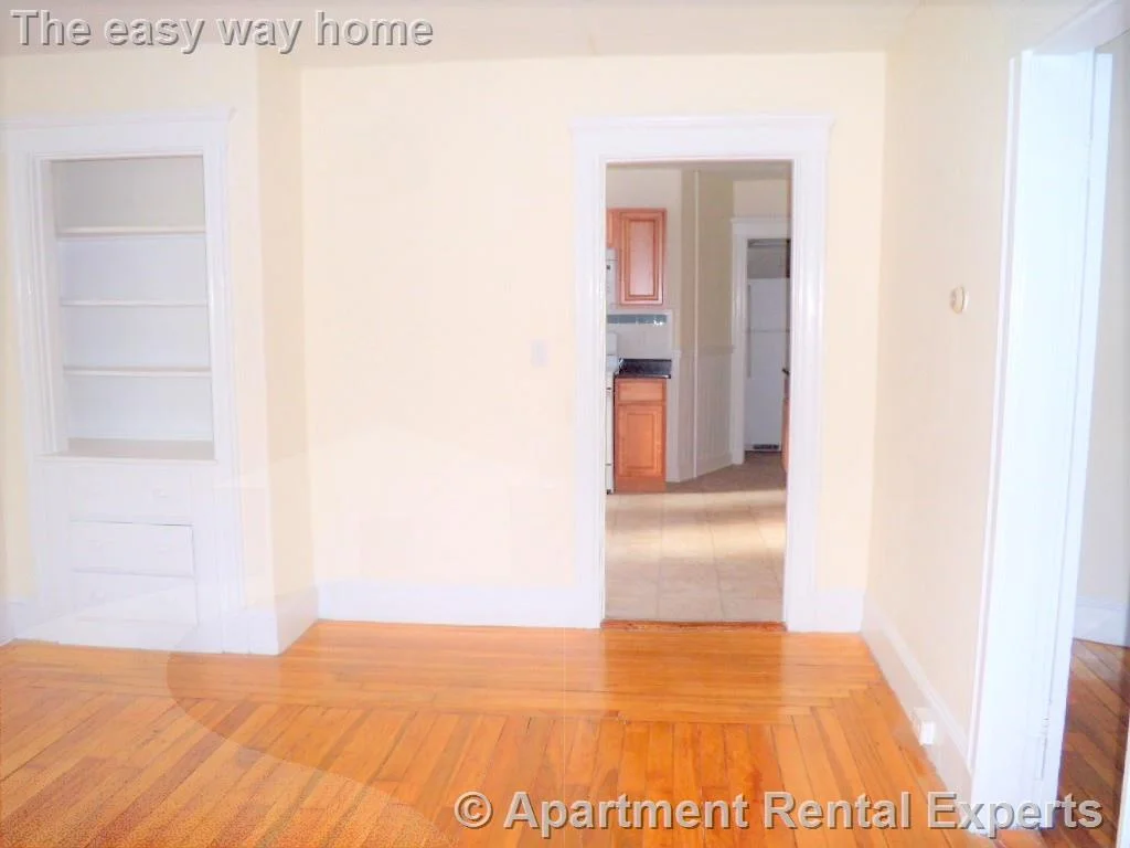 40 Linden Ave, Porter Square