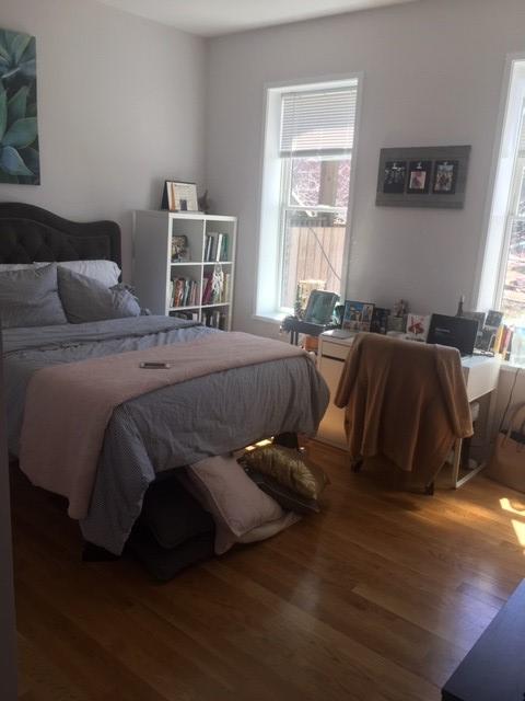 11 Highland Park Ave, Roxbury