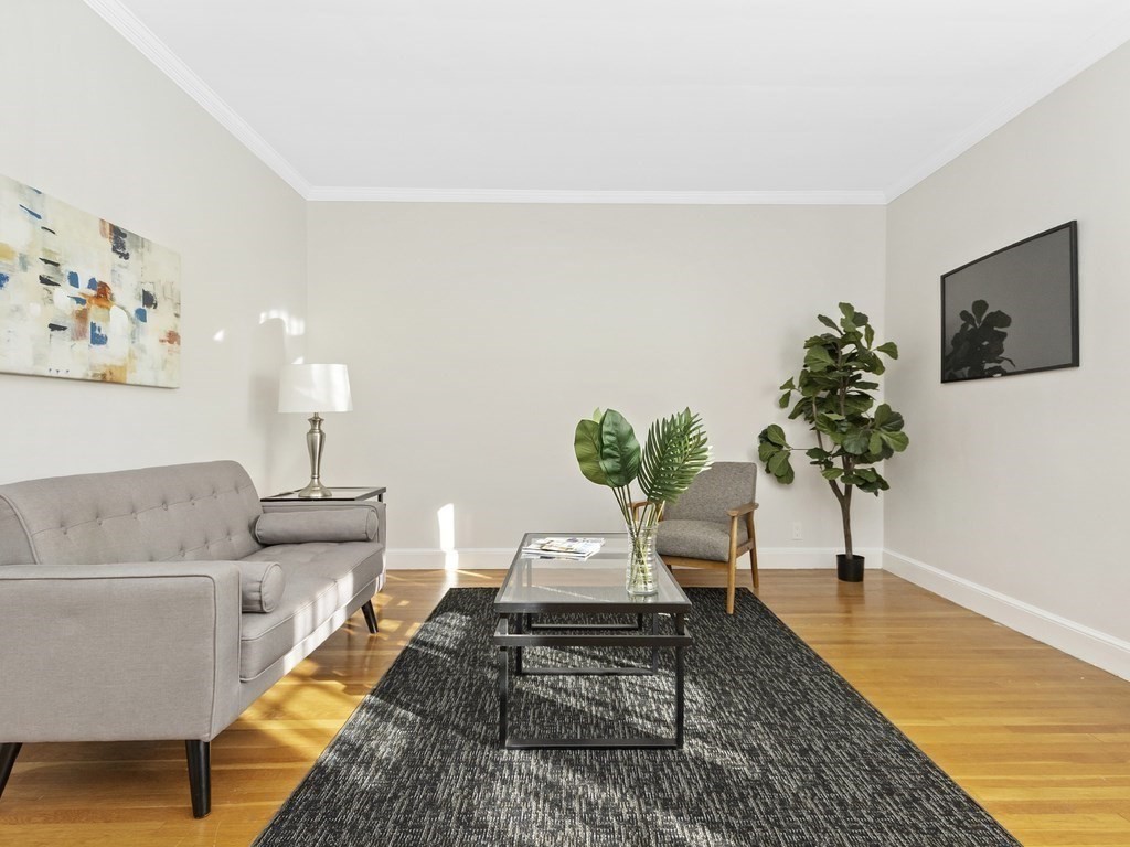 114 Park St, Coolidge Corner