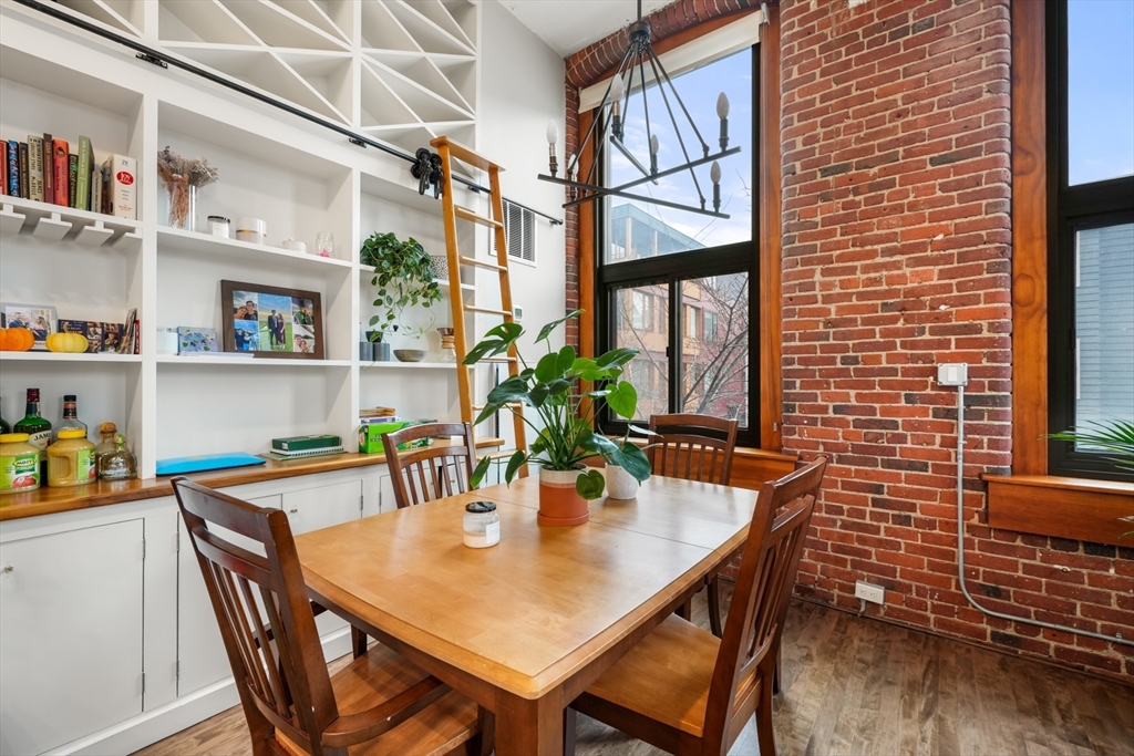 320 W Second, South Boston