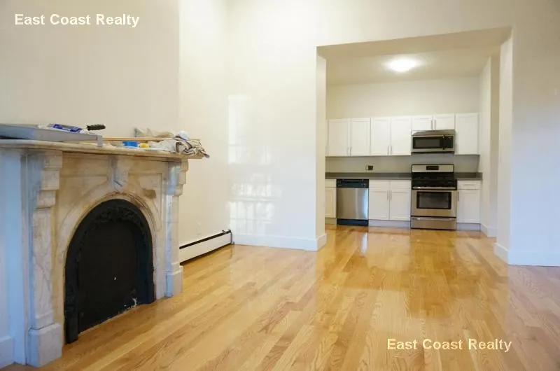 550 Massachusetts Ave, South End