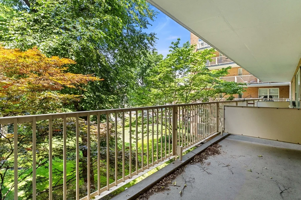 145 Pinckney St, Beacon Hill