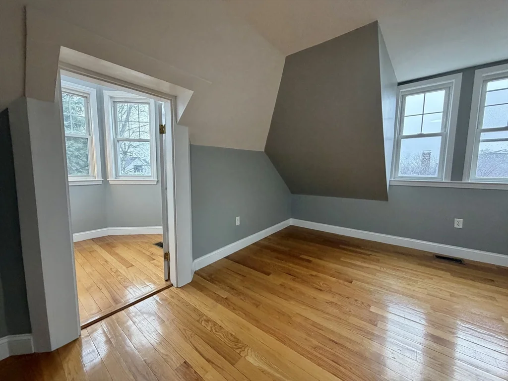 786 Moody St, Waltham