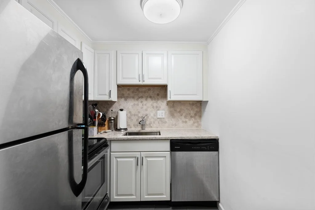 86 Marlborough St, Back Bay