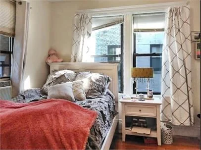 7 Naples, Coolidge Corner