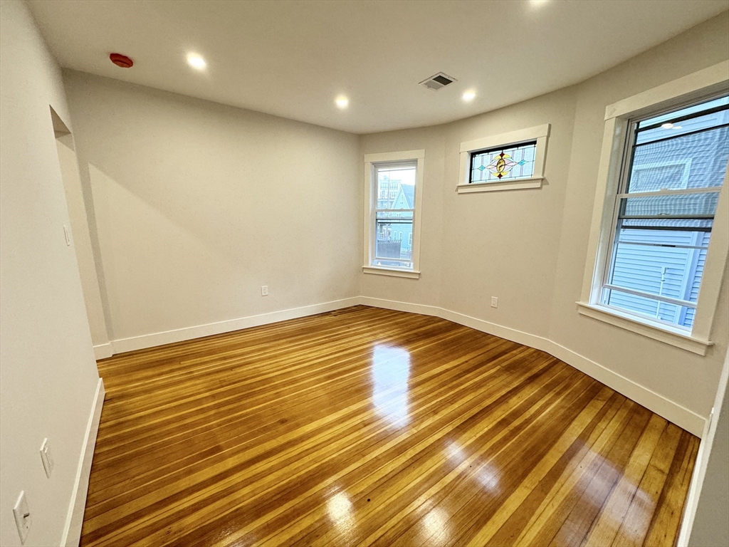 147 East Cottage, Dorchester