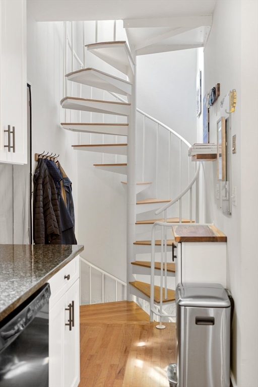 3 Winthrop St, Charlestown