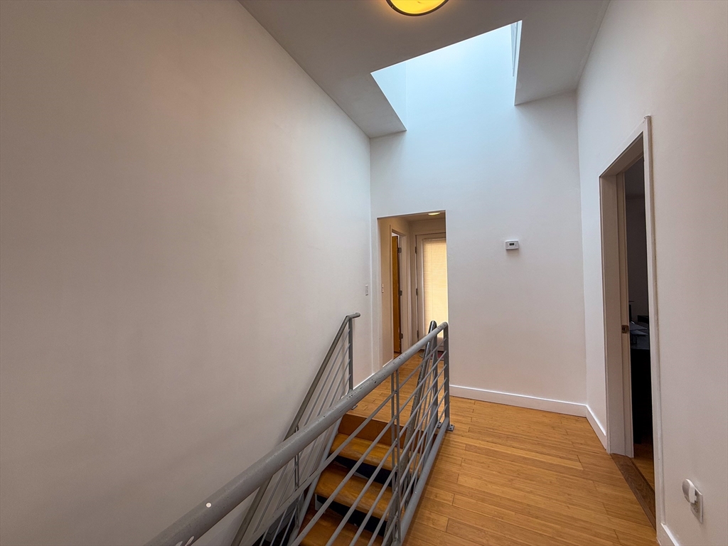 5 Avondale Ave, Billerica