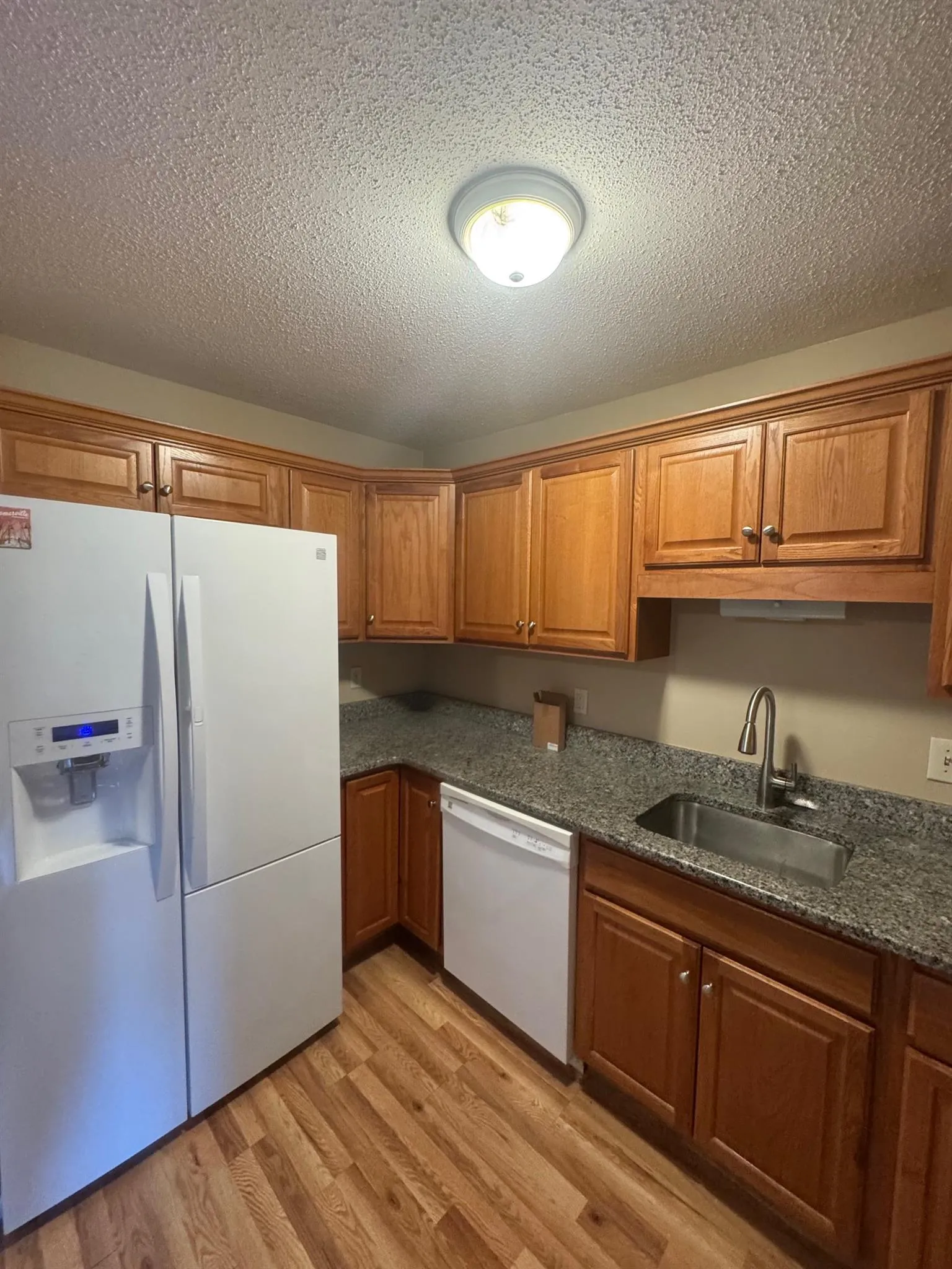 474 Broadway, Magoun Square