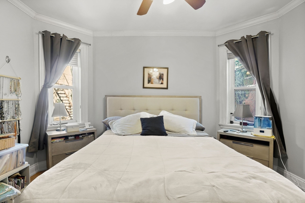 15 Pinckney St, Beacon Hill