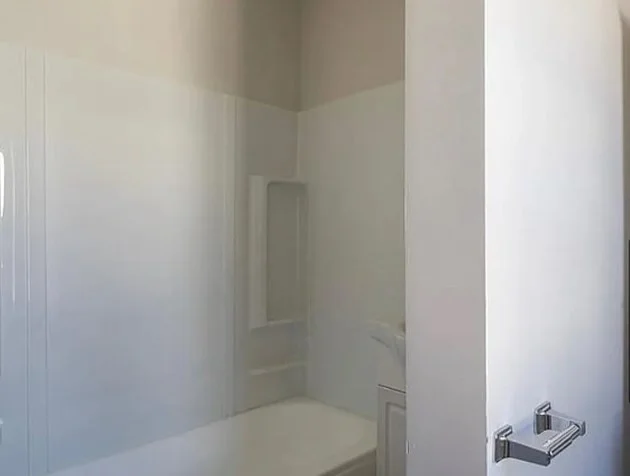 23 Everett Ave, Webster