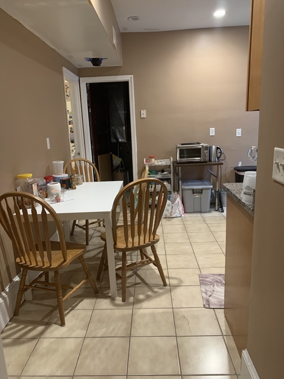 22 Fisher Ave, Mission Hill