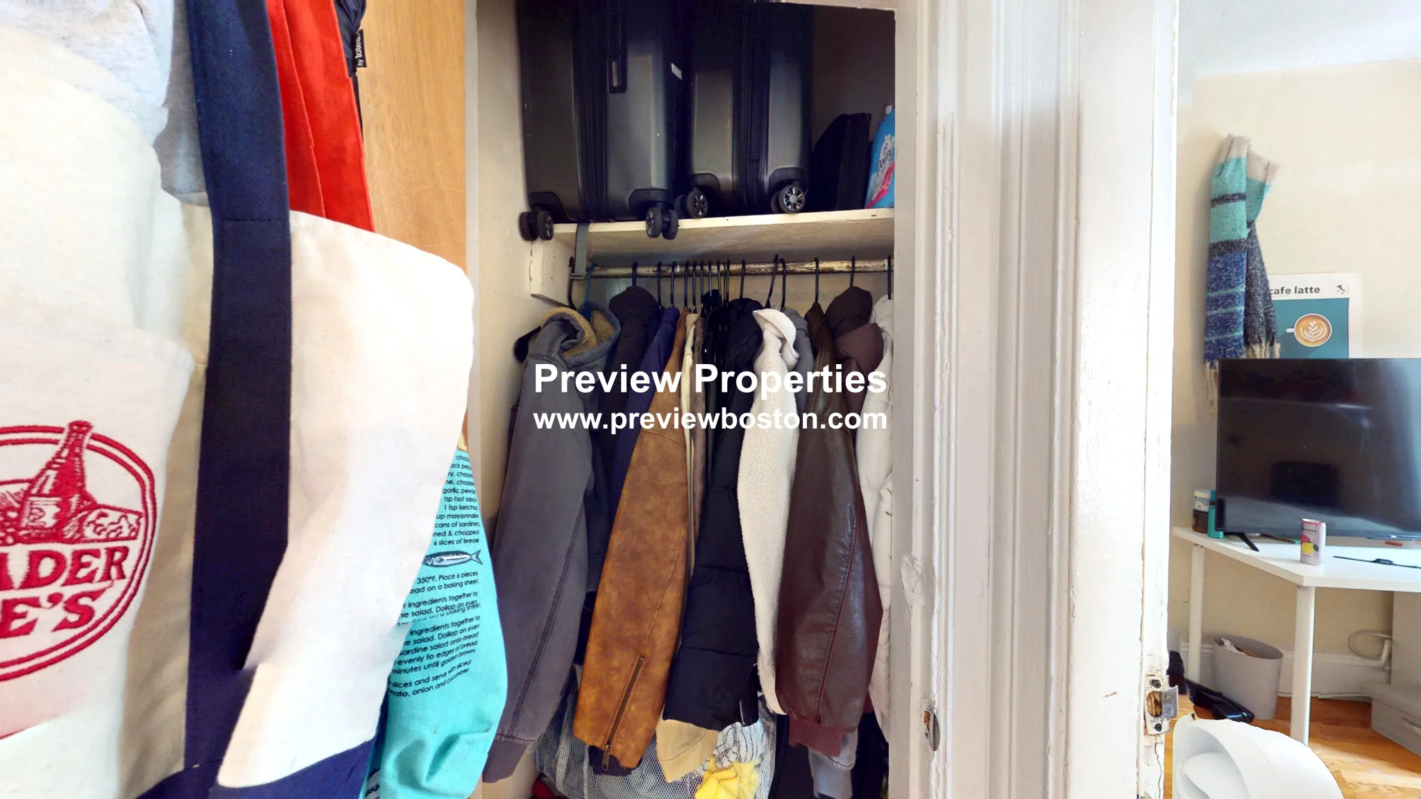 86 Hammond St, Roxbury