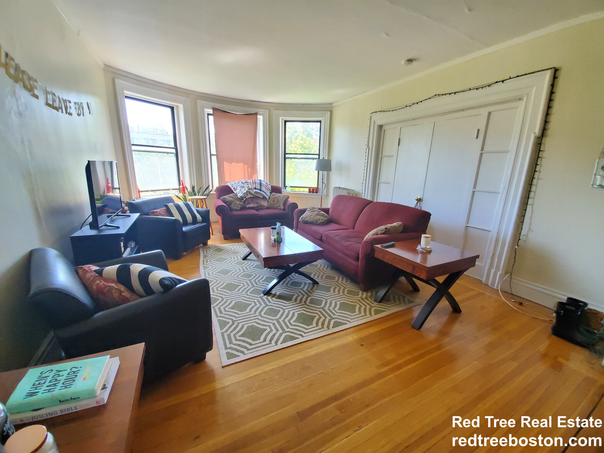 1688 Beacon St, Brookline