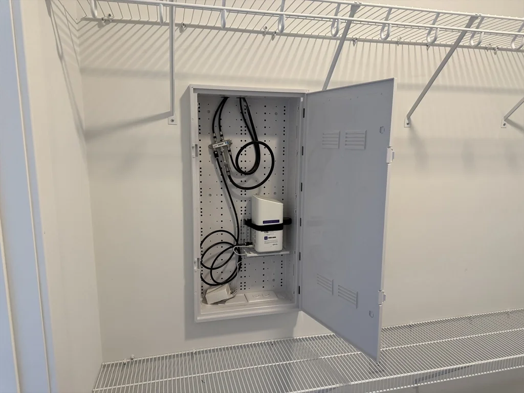 251 Sladen St, Dracut