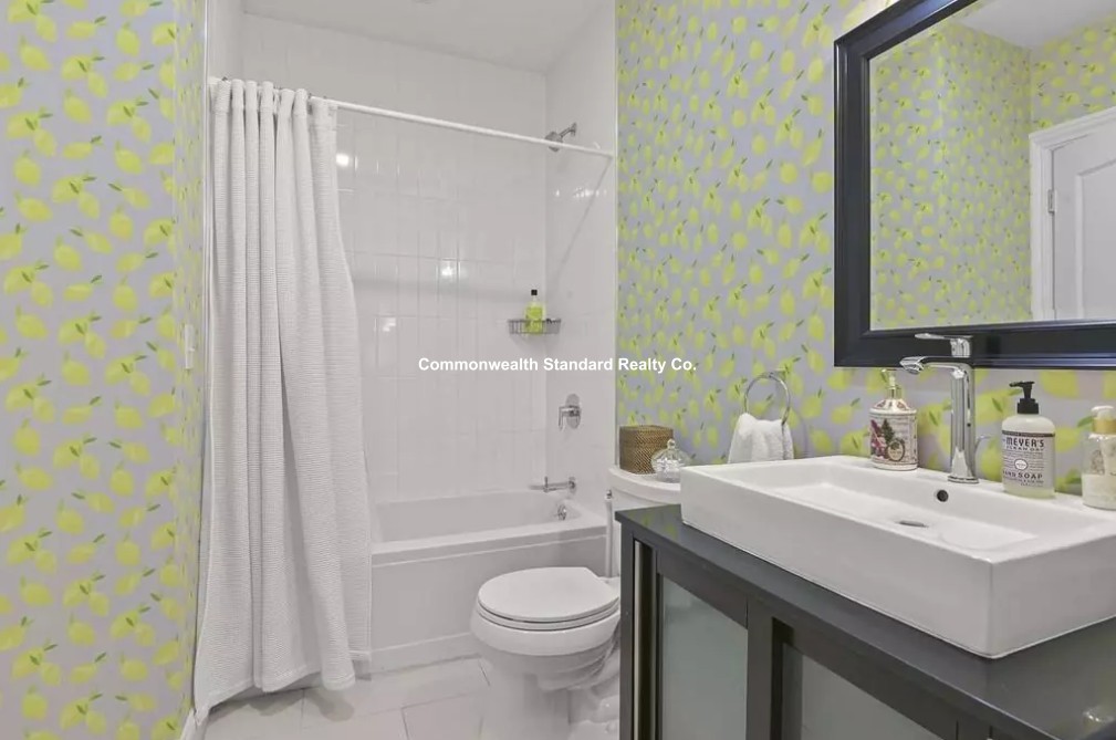 7 Tuckerman, South Boston