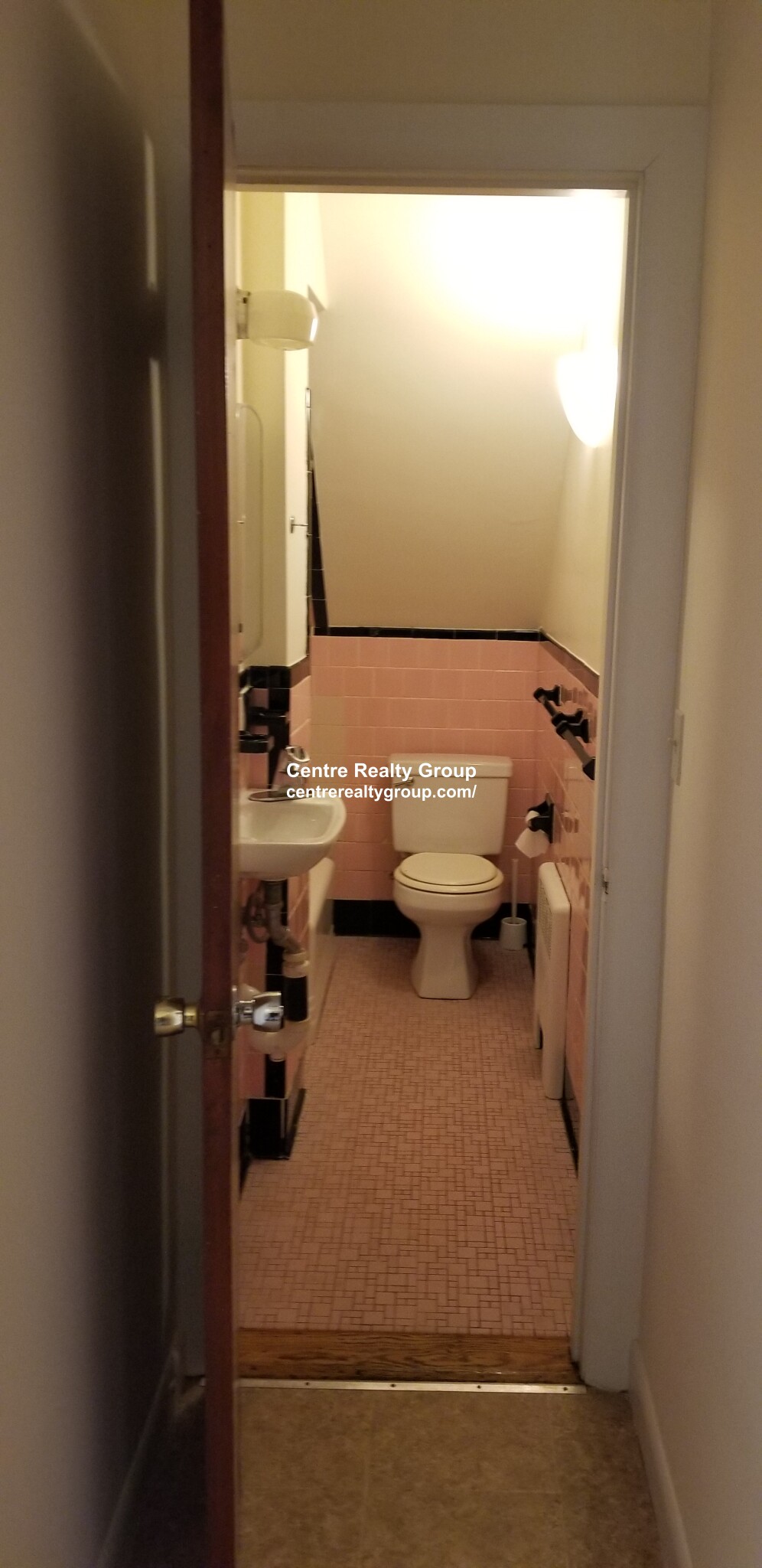 89 Englewood Ave, Brighton