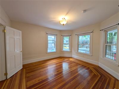 41 Ossipee Rd, Teele Square