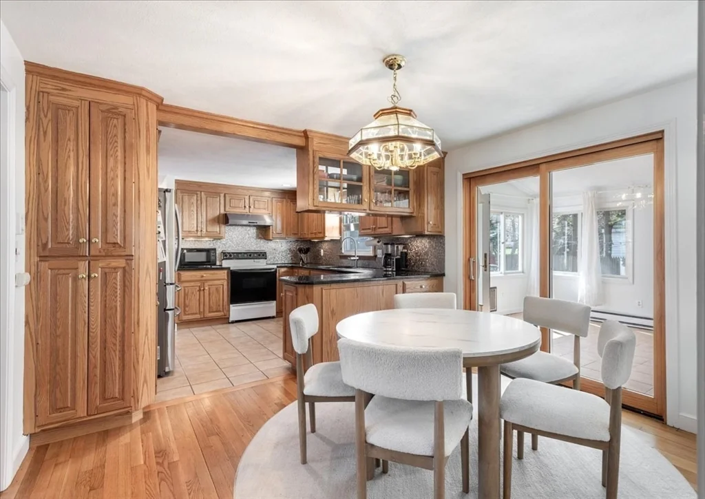 11 Gay St, Needham
