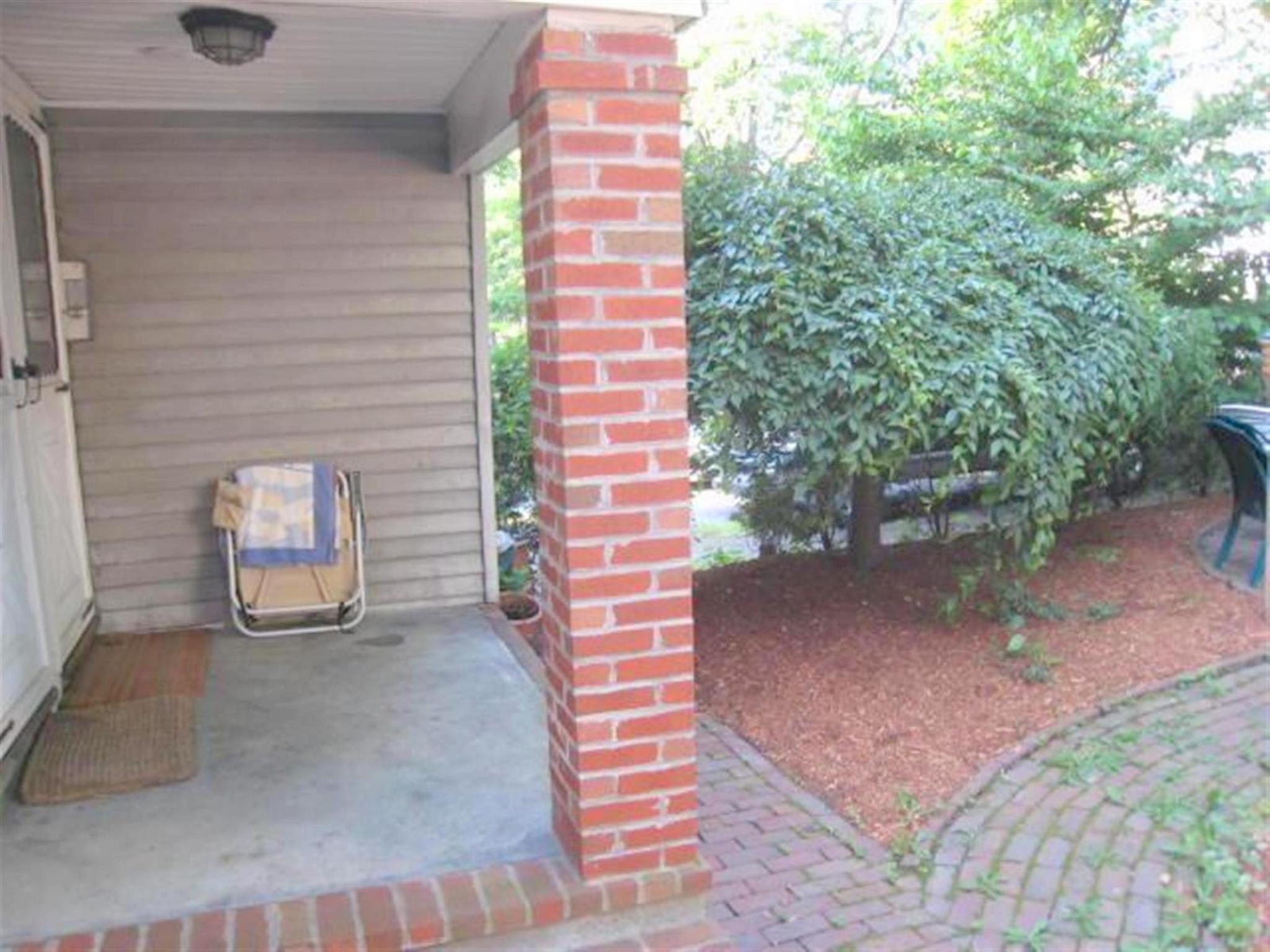 27 Willow Ave, Spring Hill