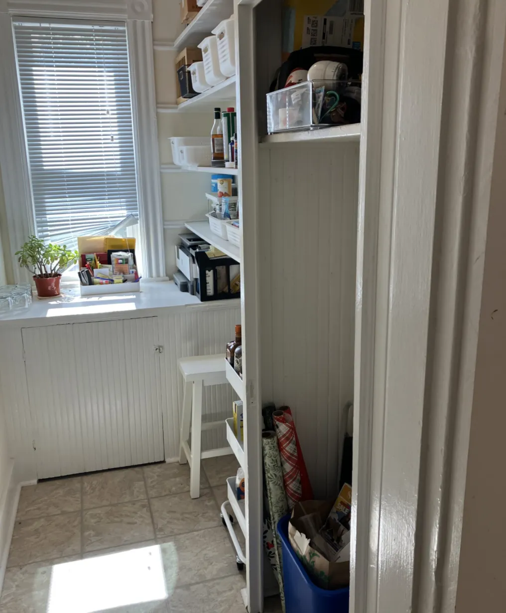 10 Garrison Ave, West Somerville