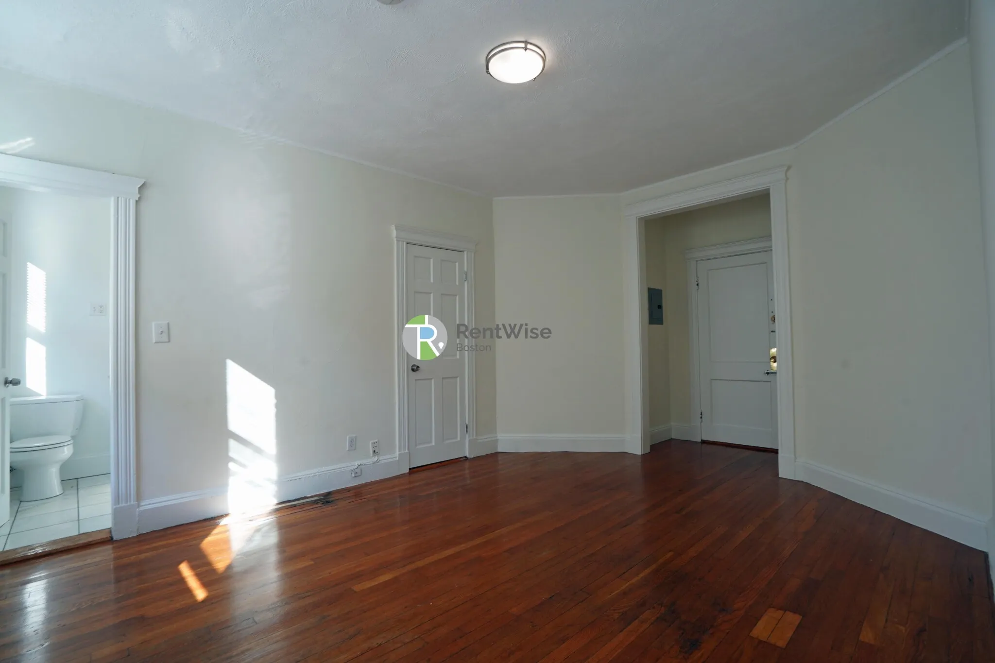 86 Brainerd Rd, Allston