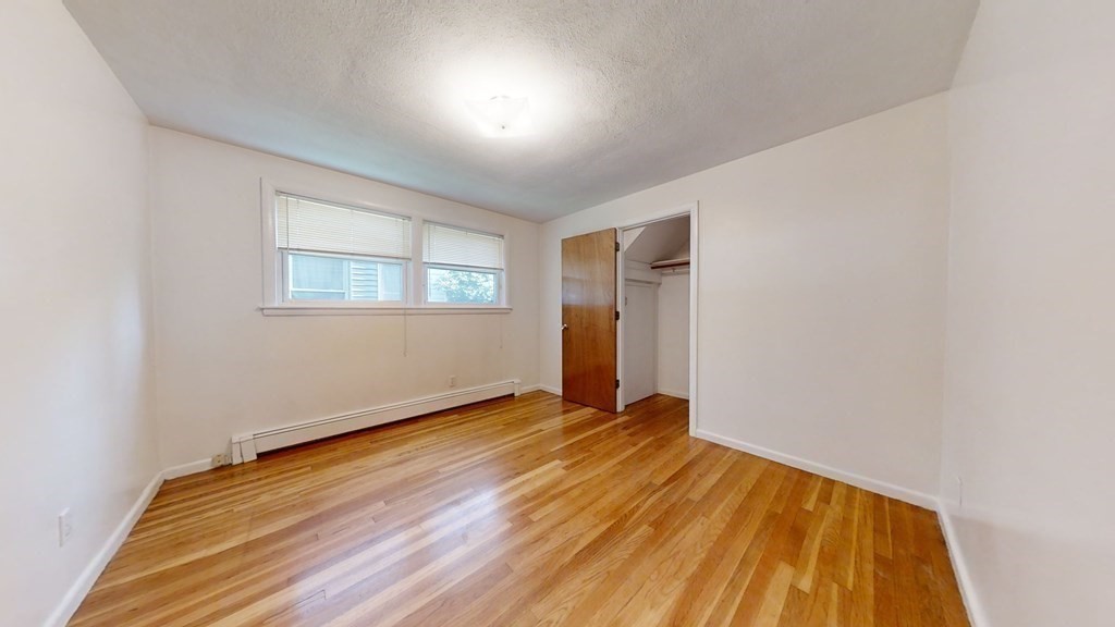 28 Hersom St, Watertown