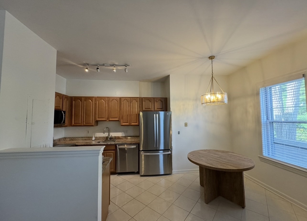 600 Washington St, Wellesley