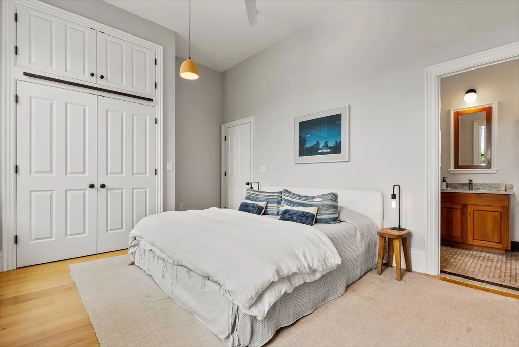 200 Amory St, Jamaica Plain