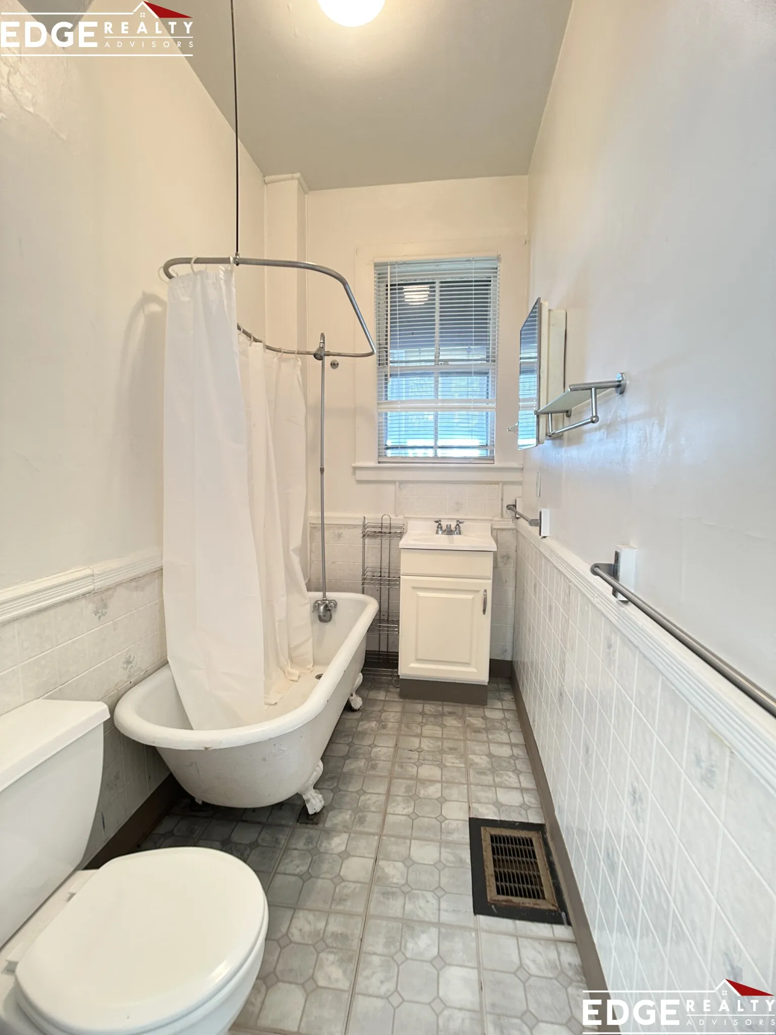 55 Rindge Ave, North Cambridge