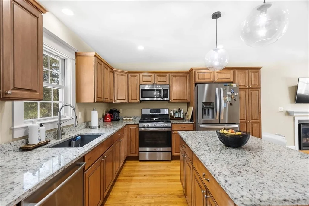 100 Turtle Brook Rd, Canton