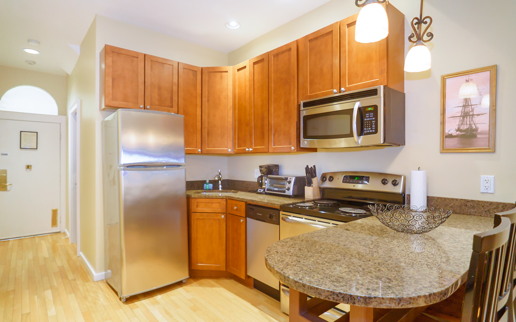 48 Hereford St, Back Bay