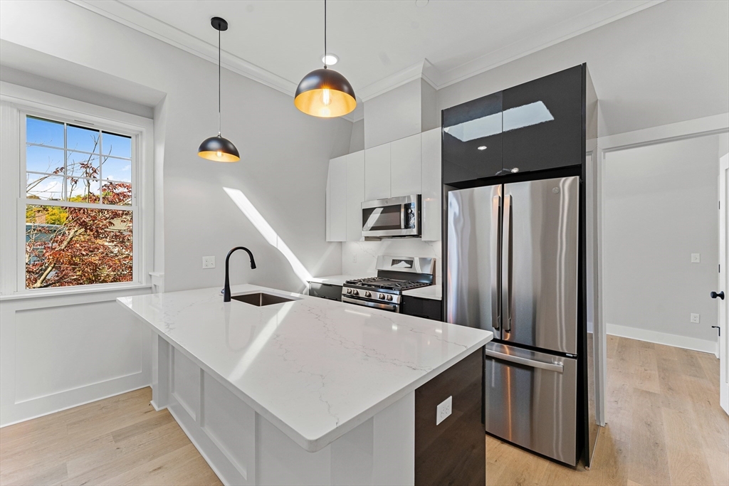 115 Thurston St, Winter Hill