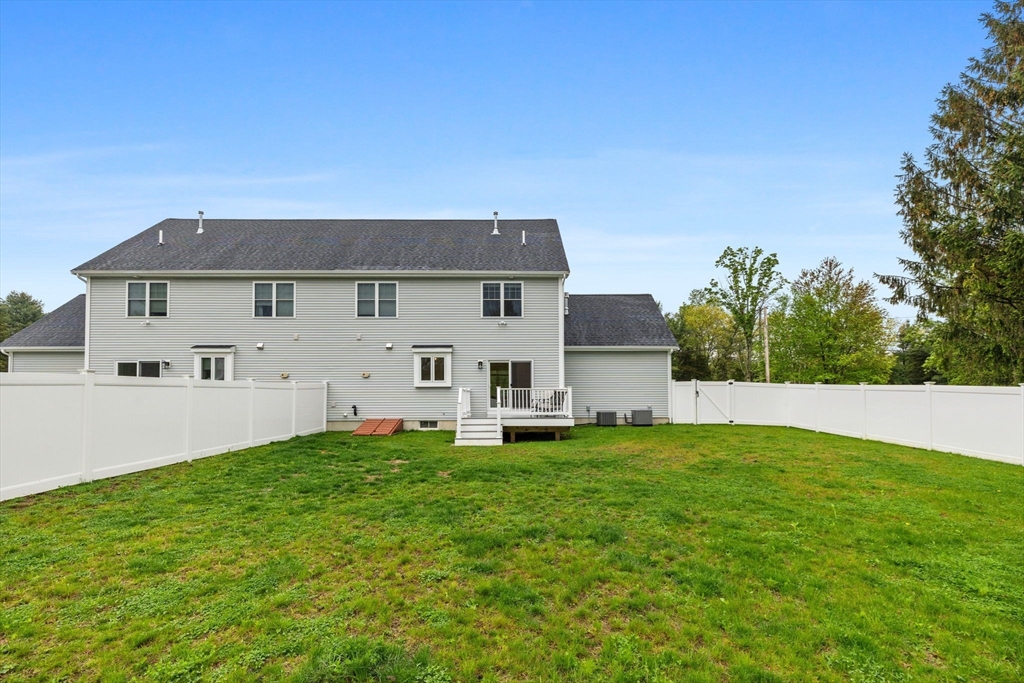 413 South St, Foxboro