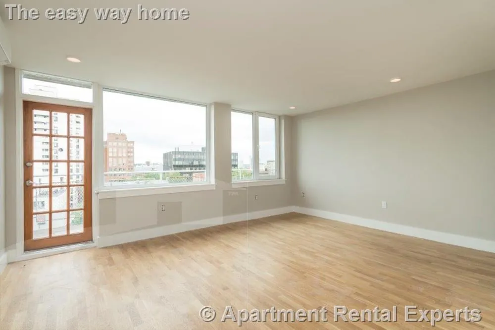 334 Harvard St, Harvard Square