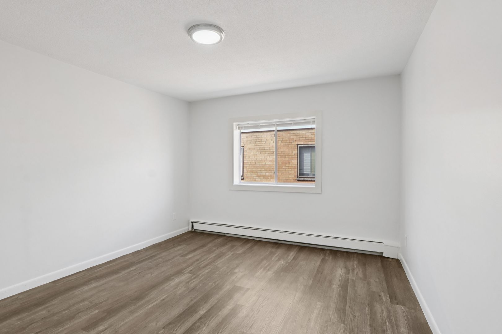 1045 River St, Hyde Park