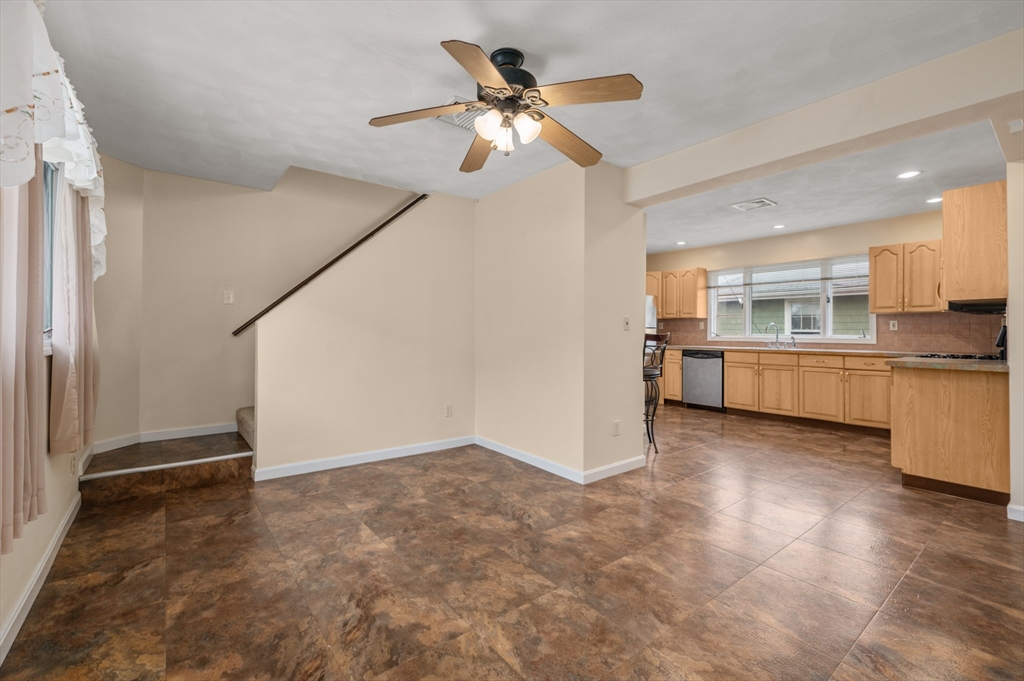 74 Windsor Rd, Tufts University