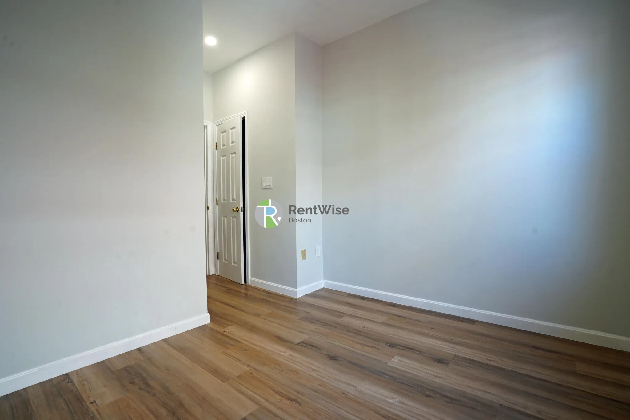9 Noyes Pl, North End