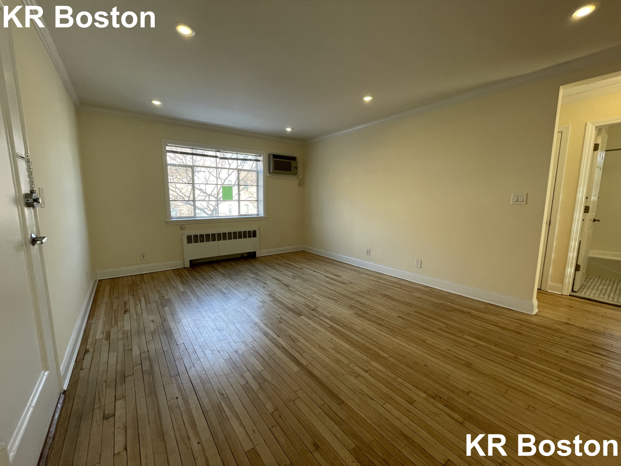 2 bed, 1 bath apartment for rent at 76 Saint Paul Unit 1, Brookline Village — photo 1 of 7