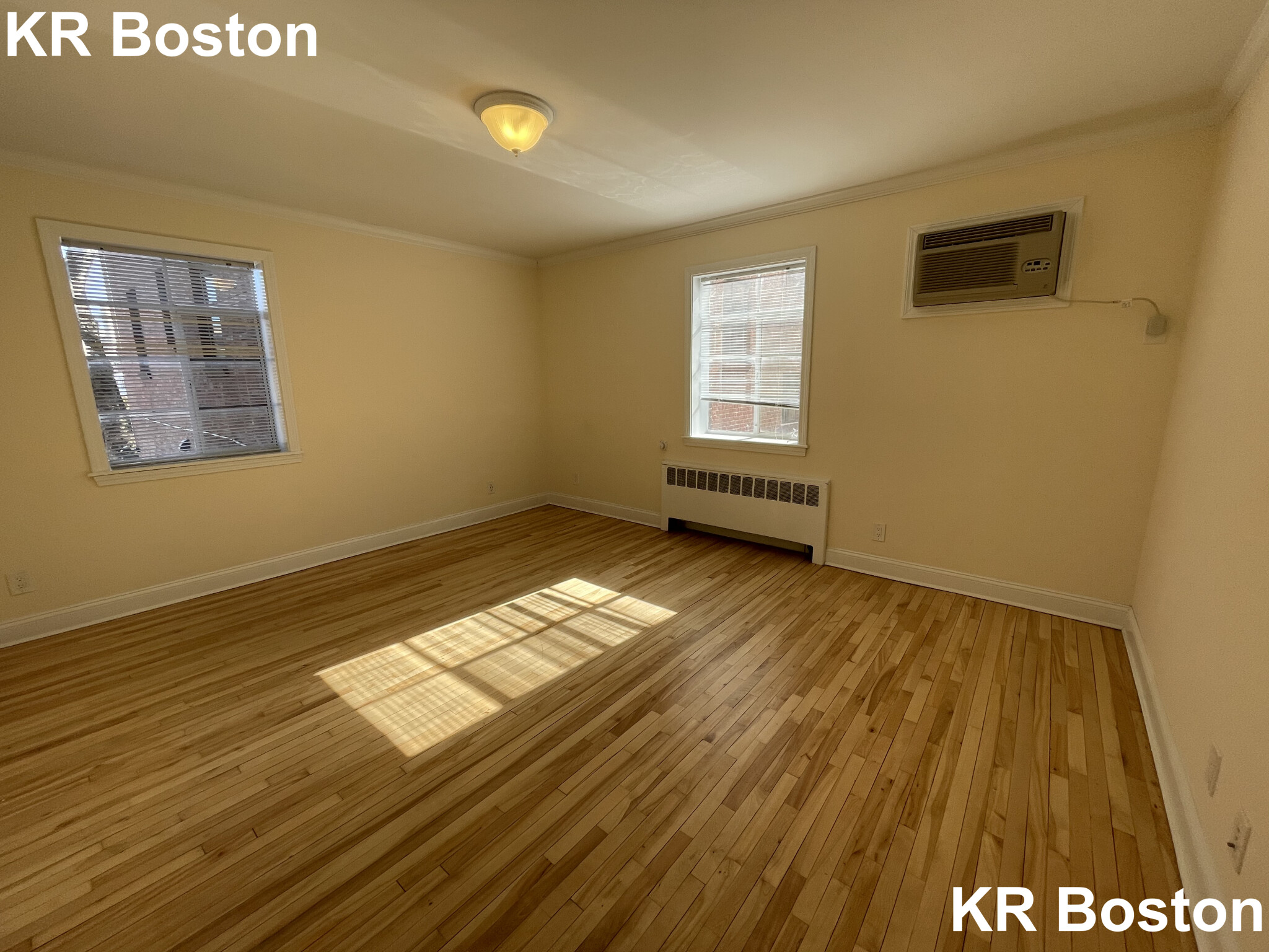 2 bed, 1 bath apartment for rent at 76 Saint Paul Unit 1, Brookline Village — photo 4 of 7