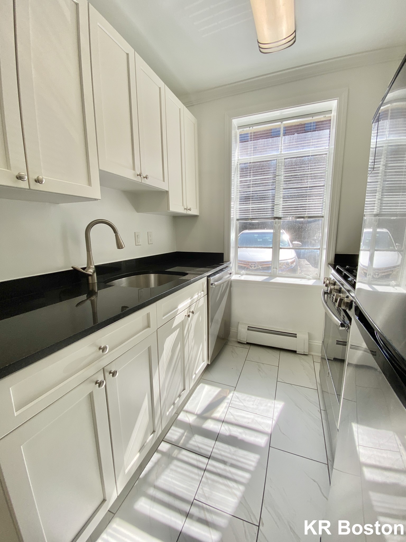 2 bed, 1 bath apartment for rent at 76 Saint Paul St Unit 42, Coolidge Corner — photo 5 of 6