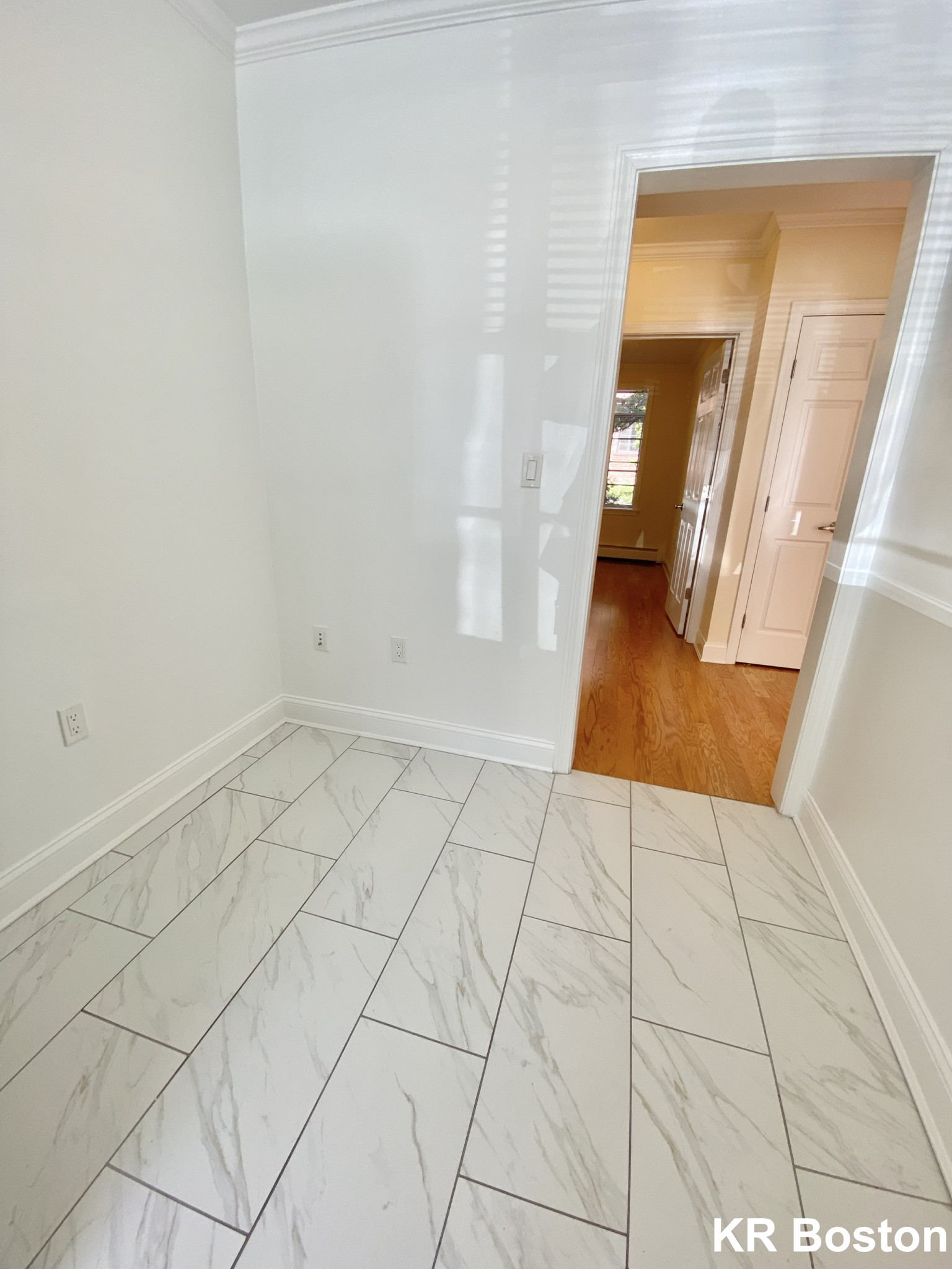 2 bed, 1 bath apartment for rent at 76 Saint Paul St Unit 42, Coolidge Corner — photo 2 of 6