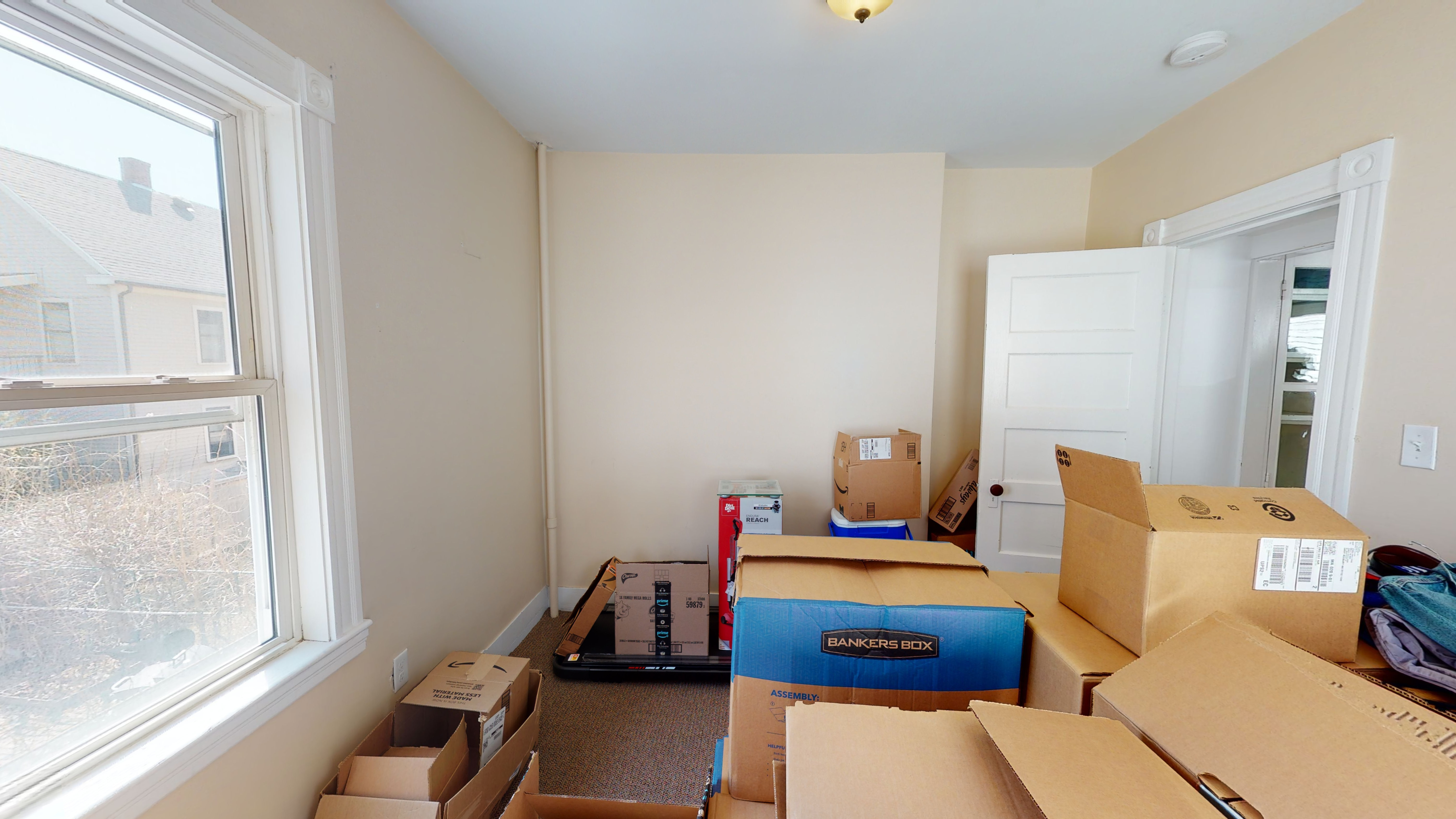 4 bed, 2 bath apartment for rent at 76 Yorktown St Unit 76, Davis Square — photo 14 of 23