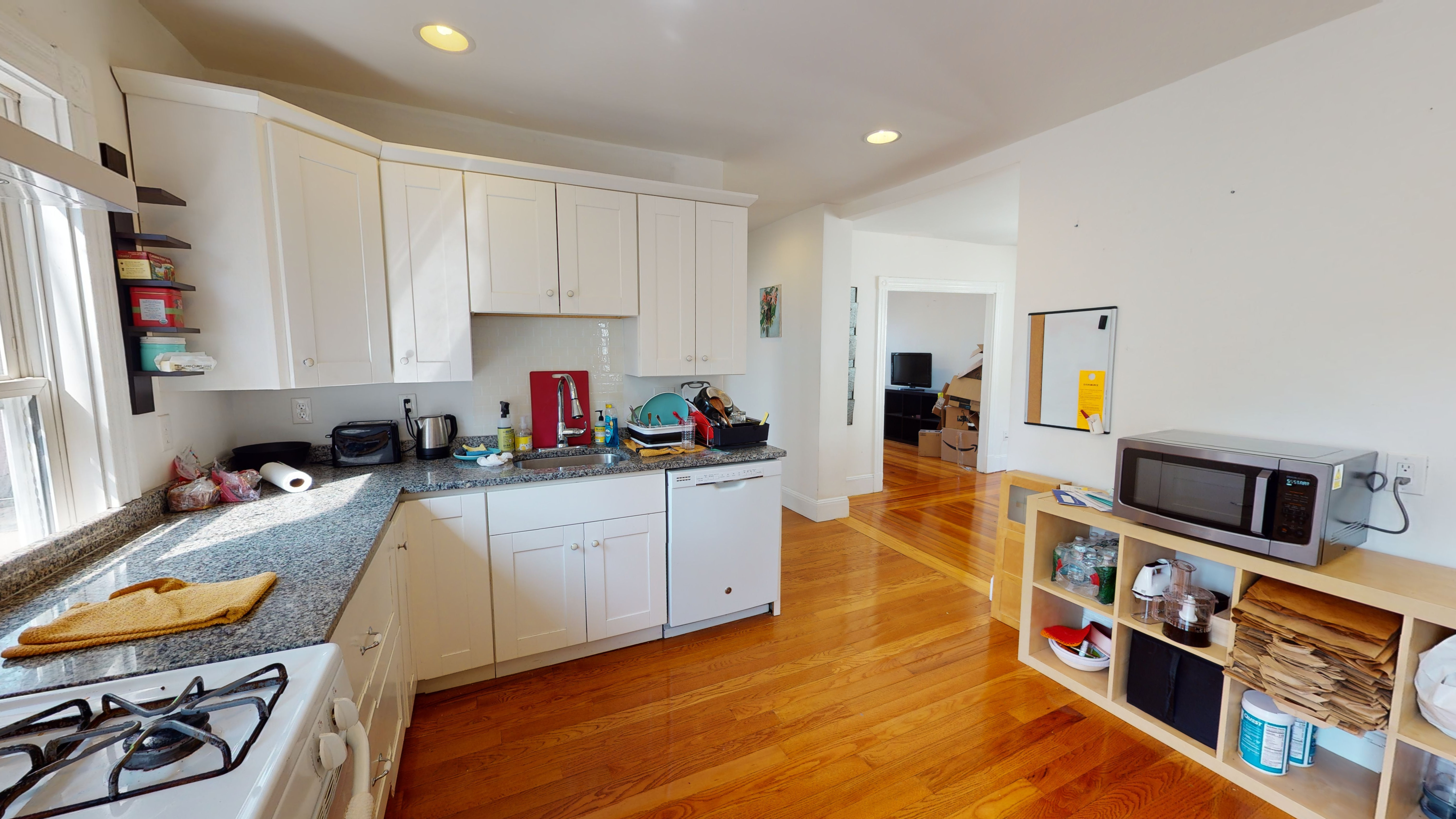 4 bed, 2 bath apartment for rent at 76 Yorktown St Unit 76, Davis Square — photo 1 of 23