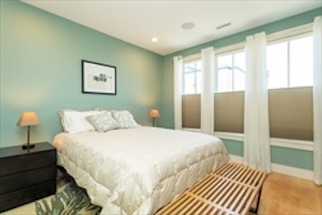 542 Dorchester Ave, South Boston