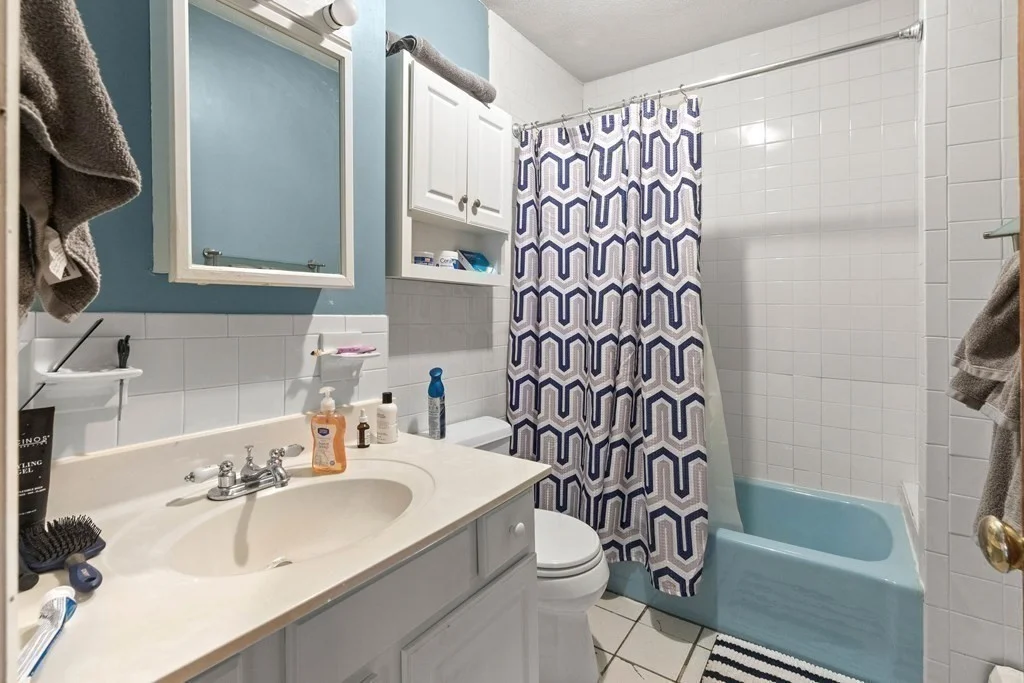 51 Sargent Ave, Winter Hill