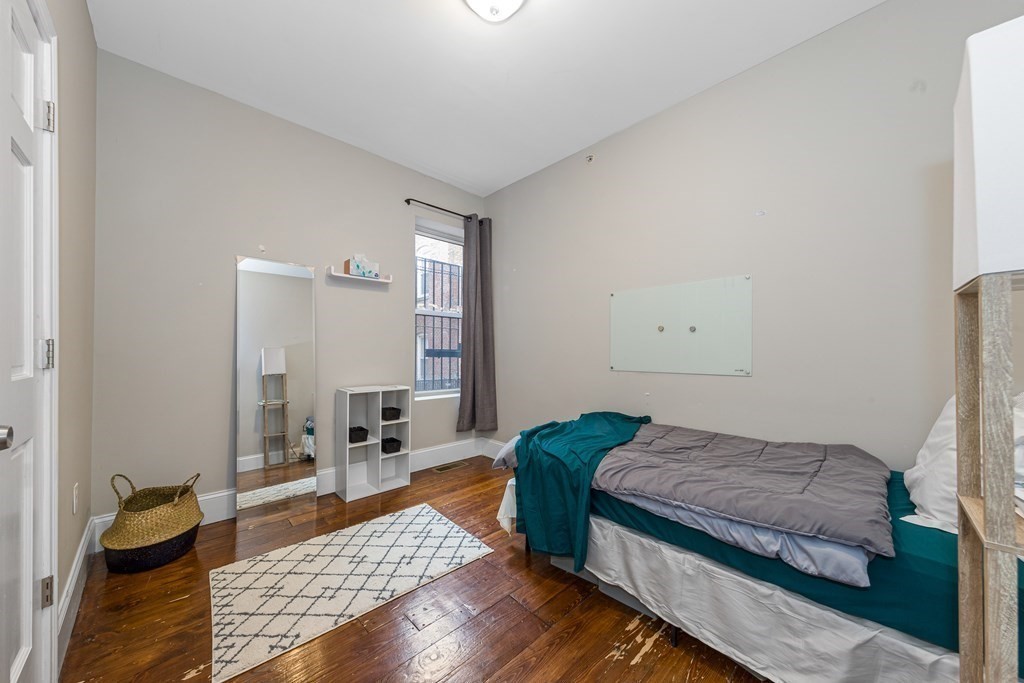 16 Sewall St, Mission Hill