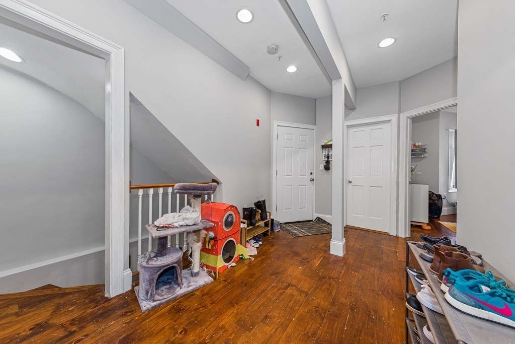 16 Sewall St, Mission Hill