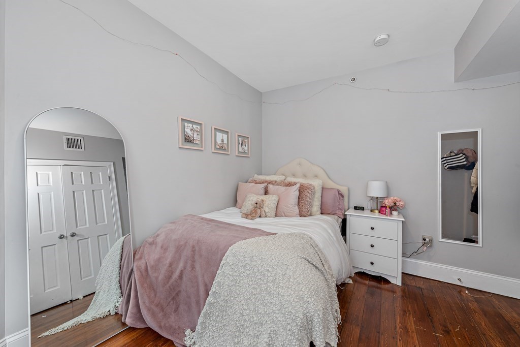 16 Sewall St, Mission Hill